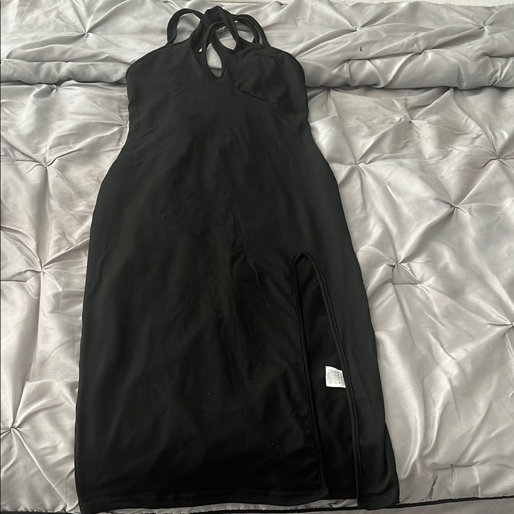 Elegant Black Sleeveless Dress